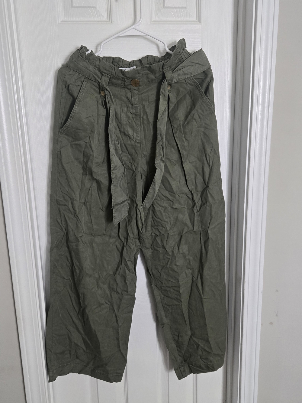 Zara High-Waist Olive Green Paperbag Men's Pants with Belt